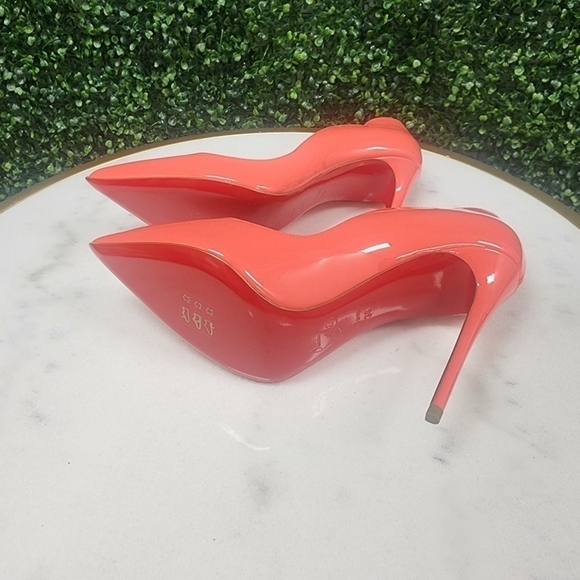Christian Louboutin Hot Chick 100 Patent Leather Pumps CL Red Bottoms - Picture 10 of 14